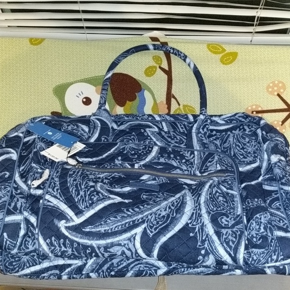 Very Bradley Iconic Weekender Bag - Picture 1 of 4